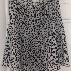 Stylish Black and White Women's Skirt